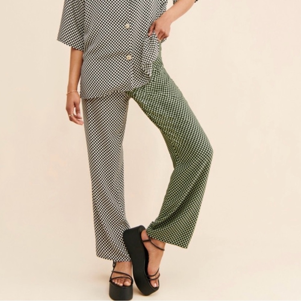 Lisa Says Gah Black and Green Checkered Wide Leg Pants *damaged*